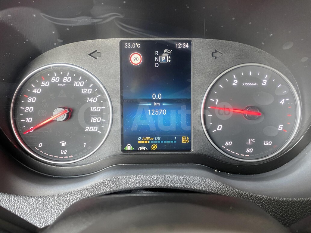 Mercedes-Benz Sprinter