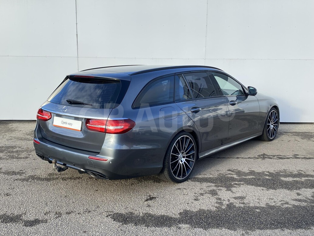 Mercedes-Benz E43