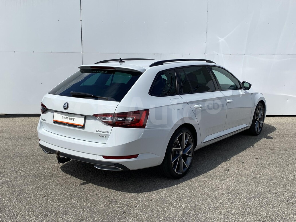 Škoda Superb