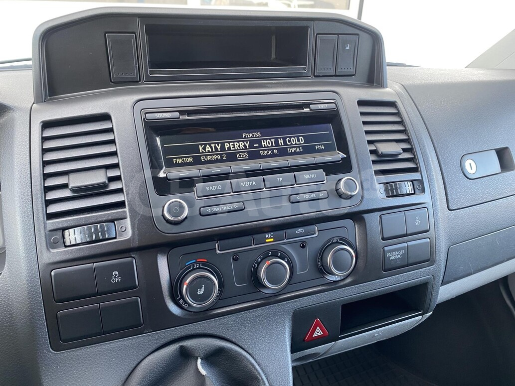 Volkswagen užitkové Transporter - skříňový vůz