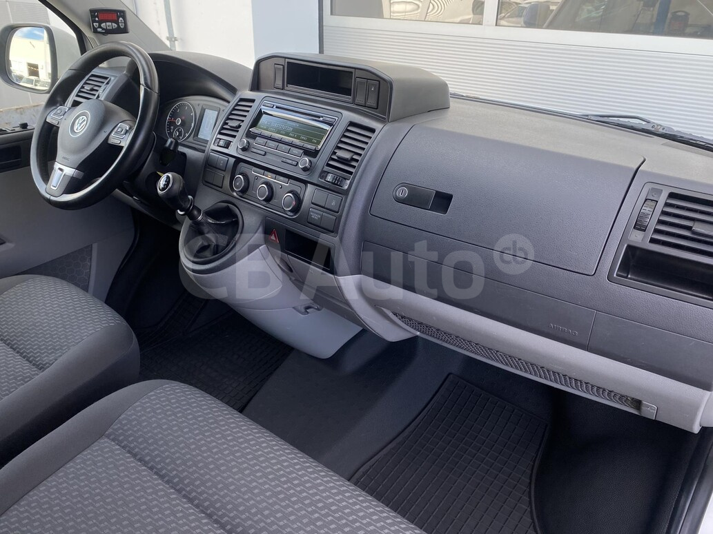 Volkswagen užitkové Transporter - skříňový vůz