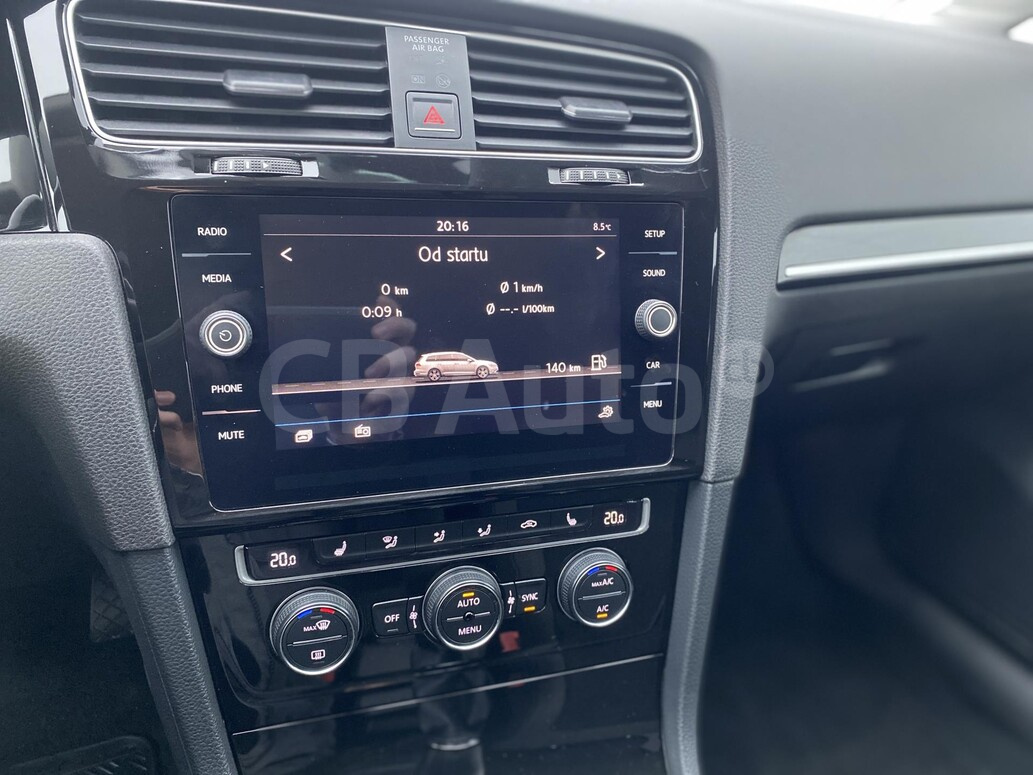 Volkswagen Golf Variant