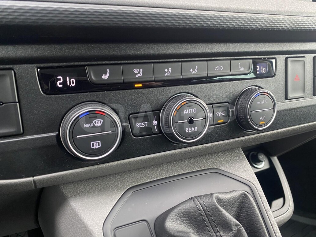 Volkswagen užitkové Caravelle