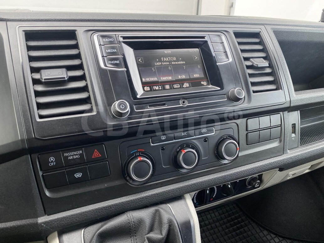 Volkswagen užitkové Transporter Kombi