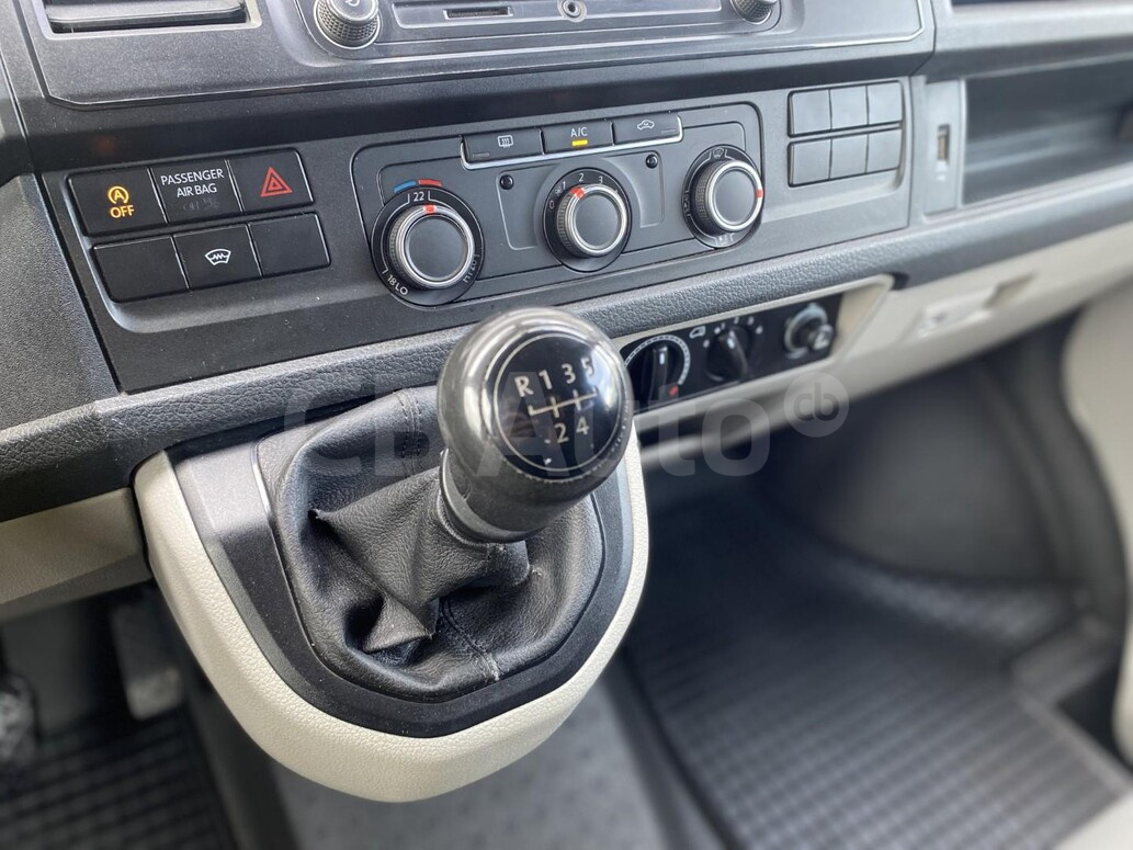 Volkswagen užitkové Transporter Kombi