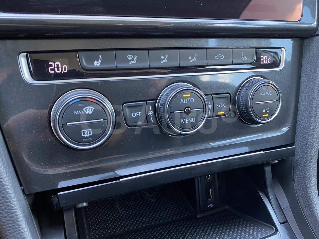 Volkswagen Golf Variant