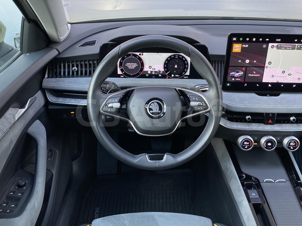 Škoda Superb