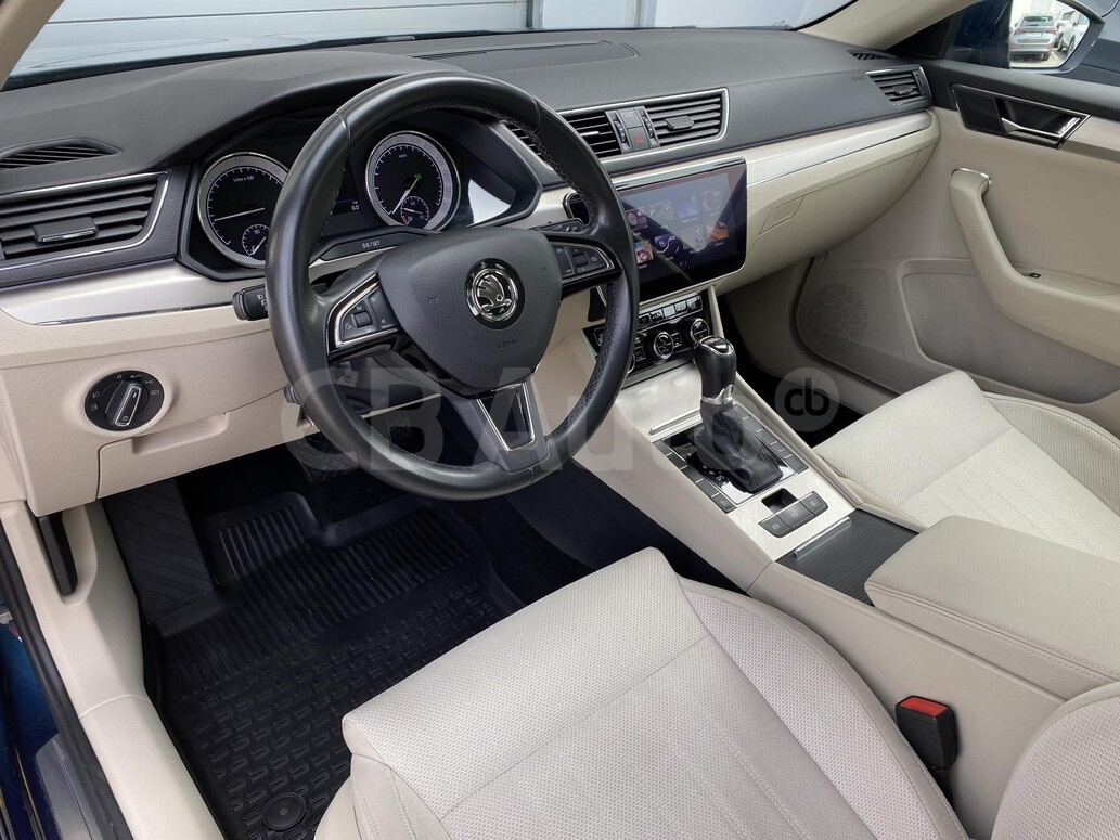 Škoda Superb