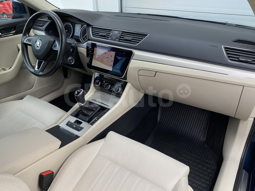Škoda Superb
