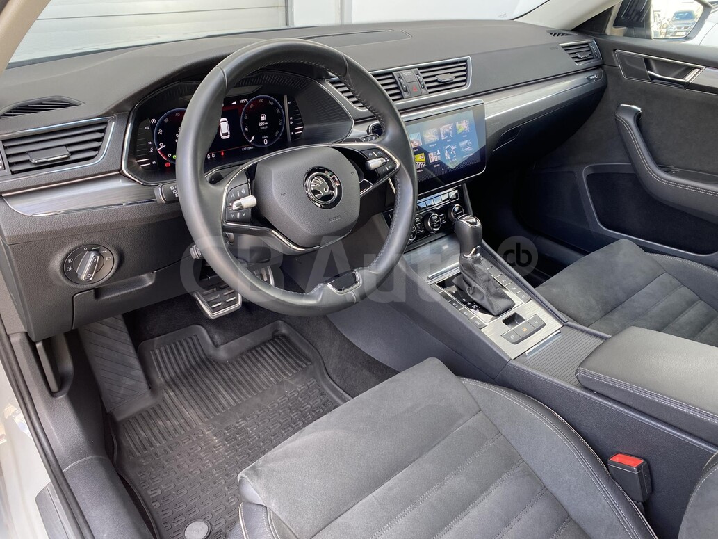 Škoda Superb