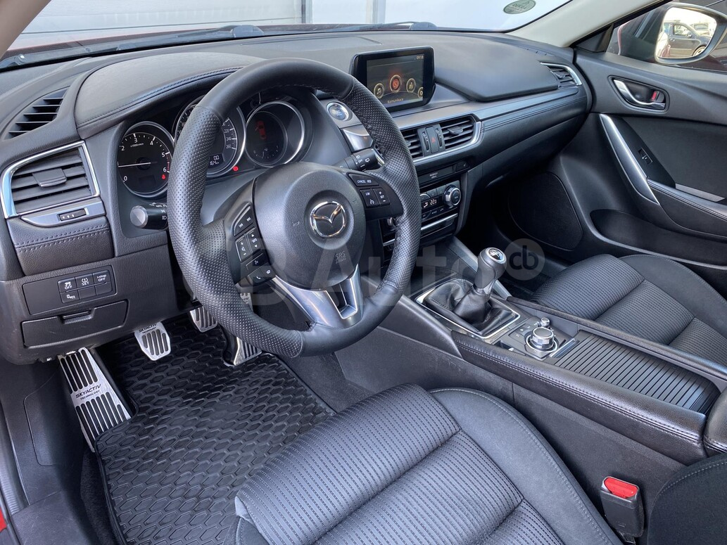Mazda 6e