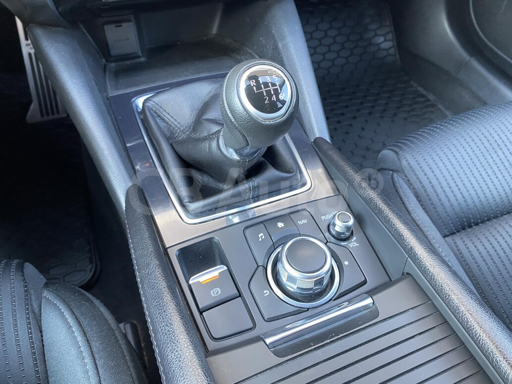 Mazda 6e