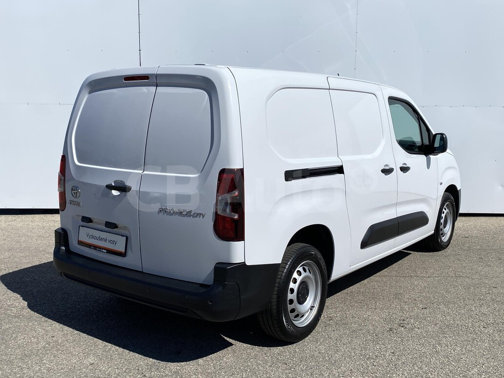 Toyota Proace City