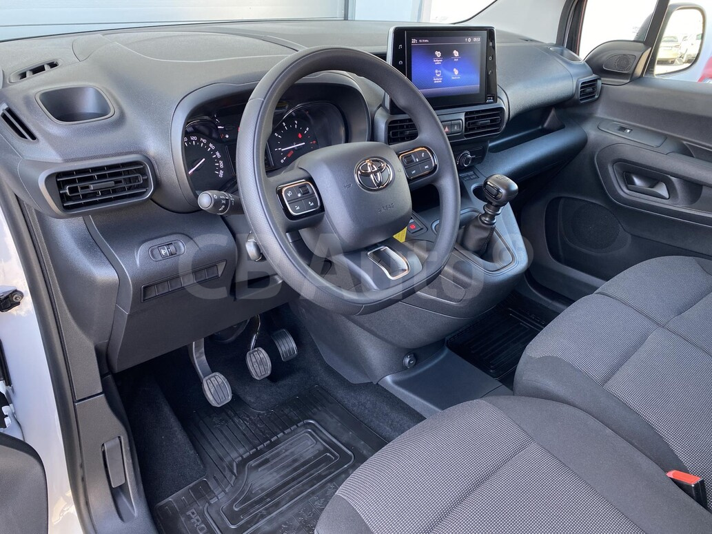 Toyota Proace City