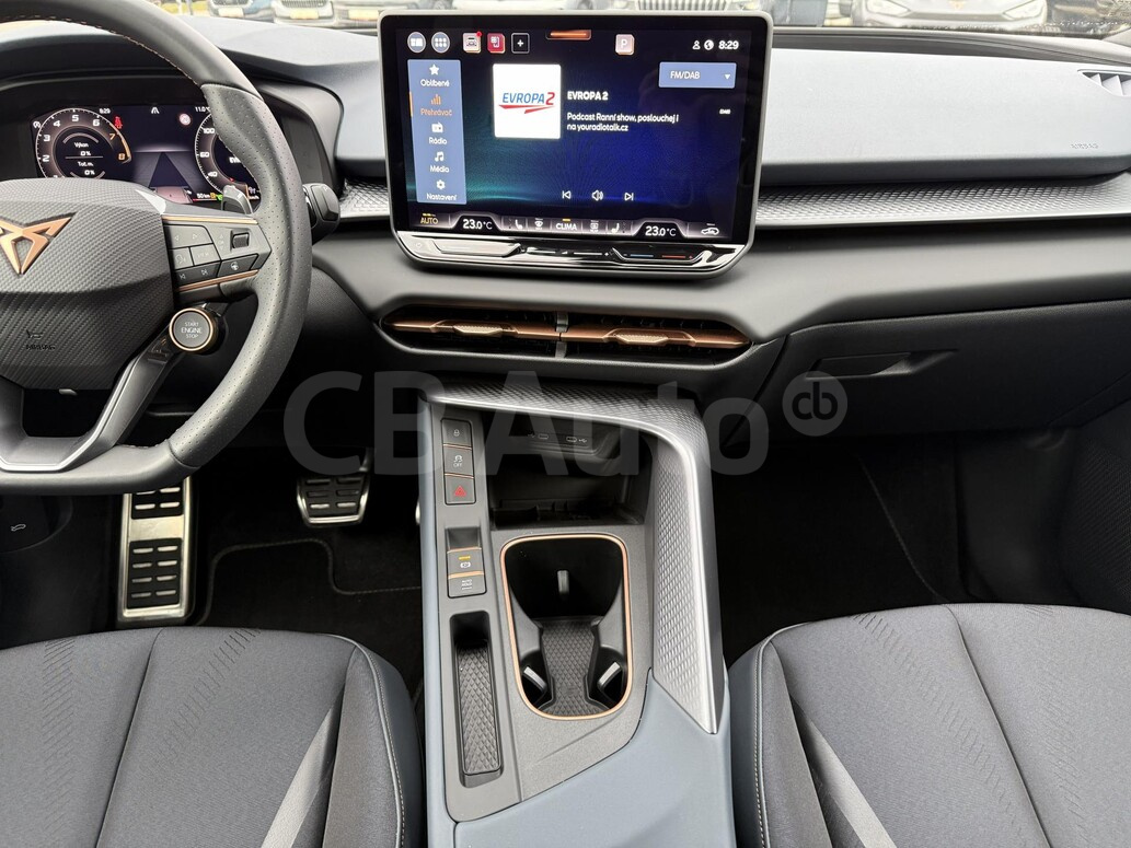CUPRA Terramar