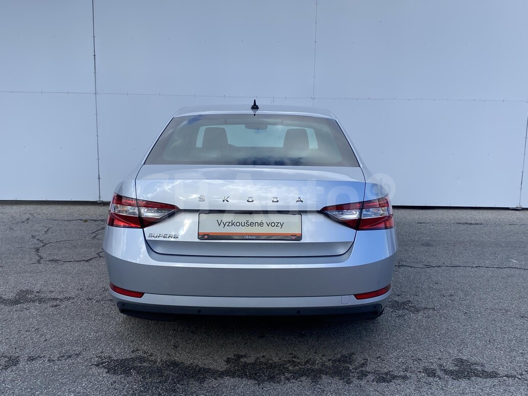 Škoda Superb