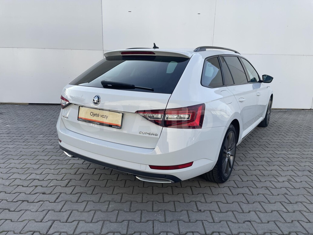 Škoda Superb