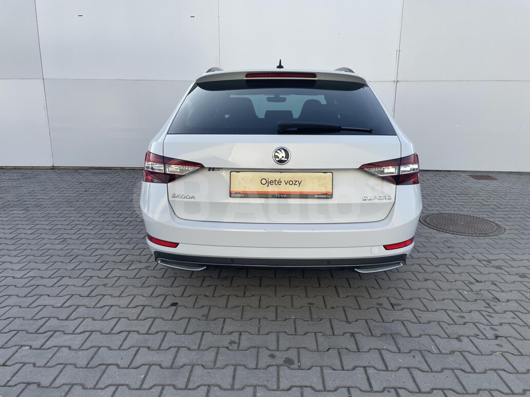 Škoda Superb