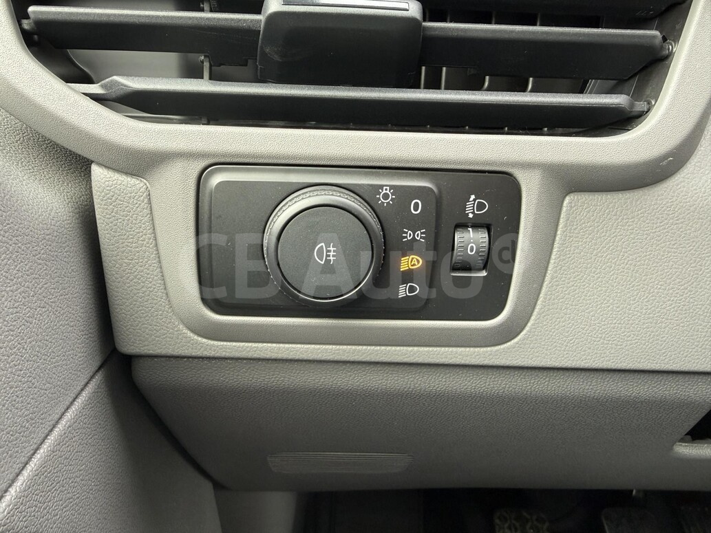 Volkswagen užitkové Transporter - skříňový vůz