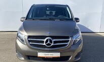 Mercedes-Benz V220