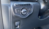 Mercedes-Benz V220