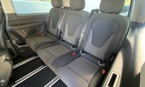 Mercedes-Benz V220