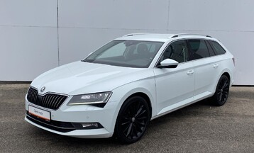 &Scaron;koda Superb