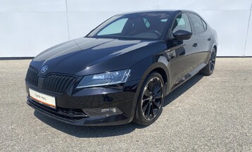 &Scaron;koda Superb